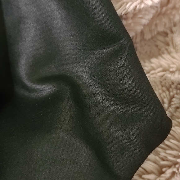 M Express Leggings - Picture 6 of 7